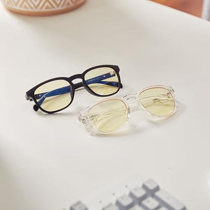GUNNAR - Premium Gaming and Computer Glasses - Blocks 65% Blue Light - Oakland, Crystal, Amber Tint